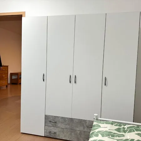 Beautiful Flat In Solingen