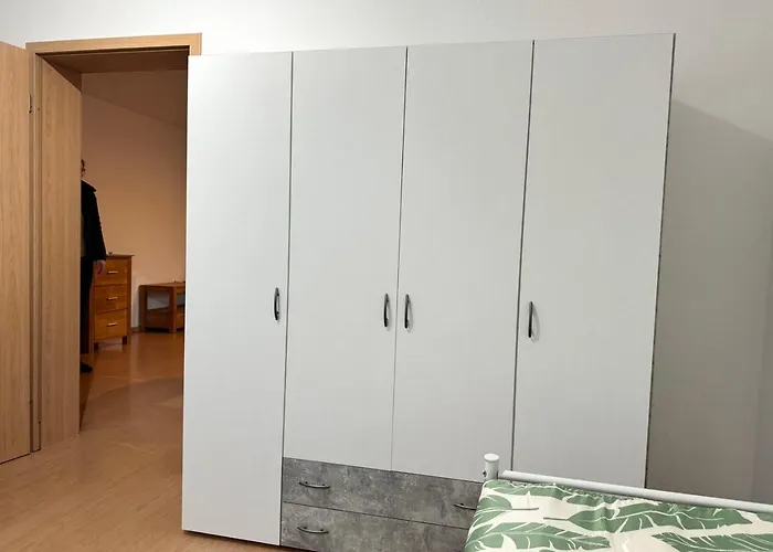 Beautiful Flat In Solingen